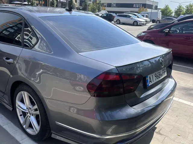 Volkswagen Passat (North America and China) - фото 4