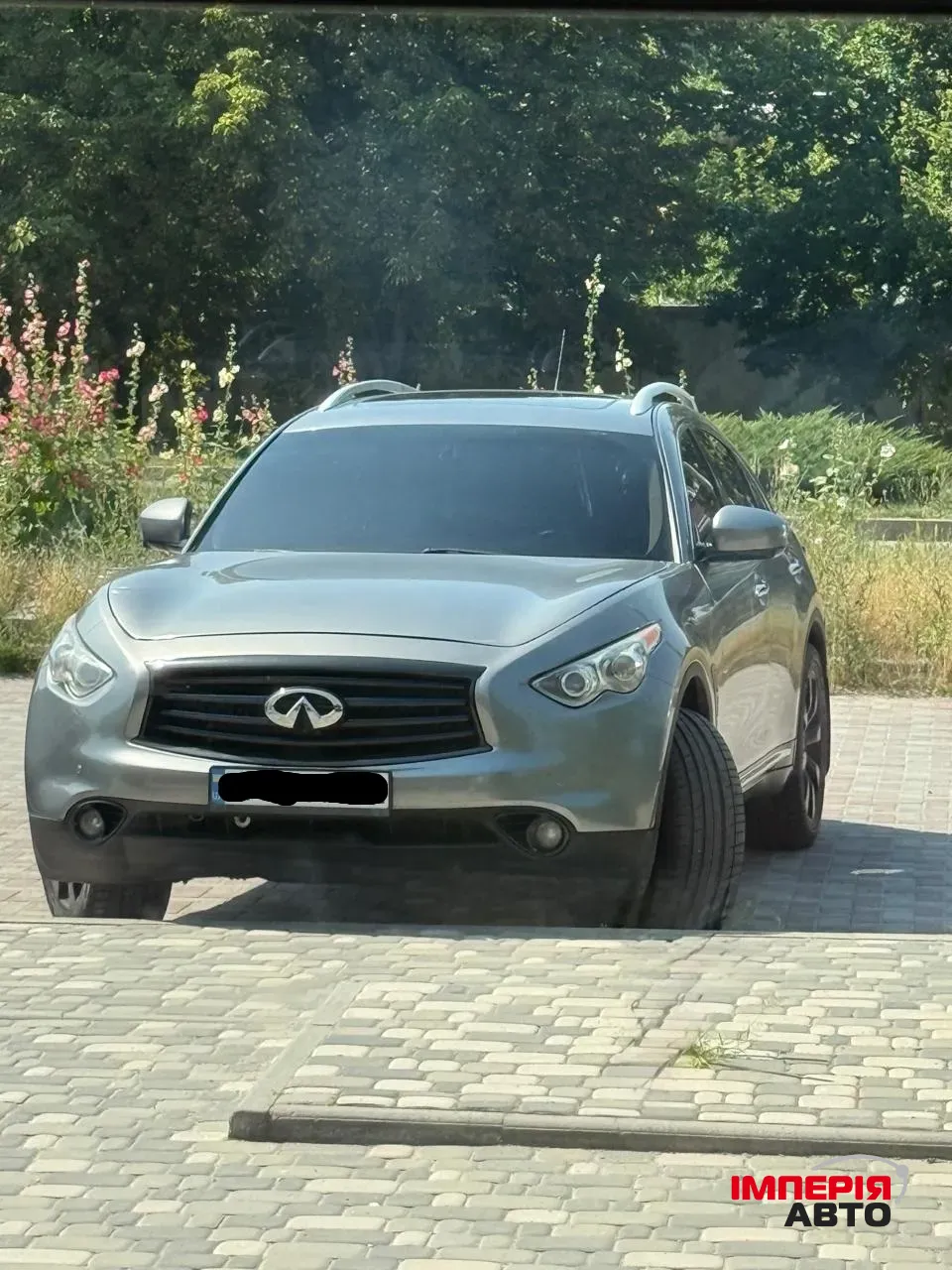Infiniti QX70 - фото 8