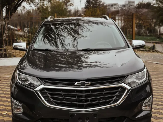 Chevrolet Equinox - фото 1
