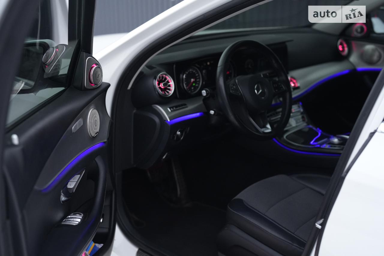 Mercedes-Benz E-Класс - фото 12
