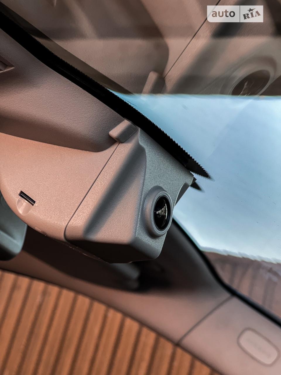 Mercedes-Benz E-Класс - фото 26