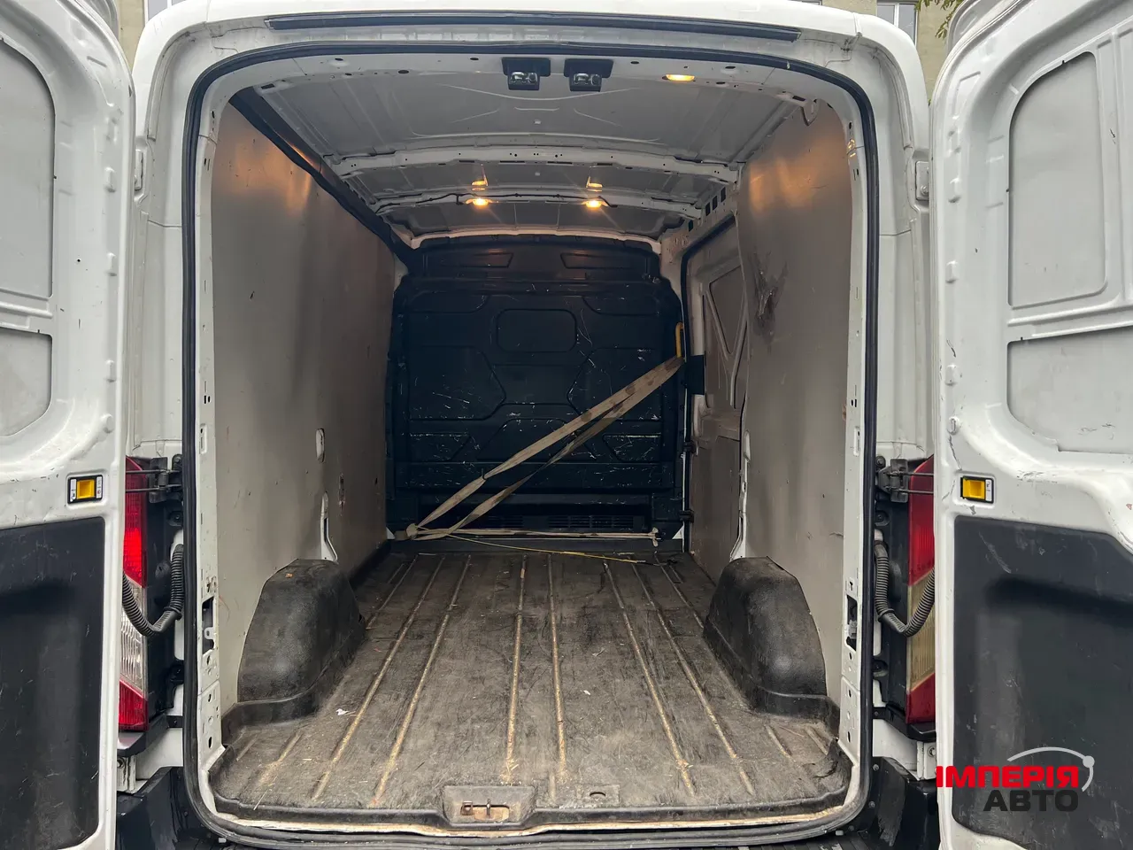 Ford Transit Custom - фото 5