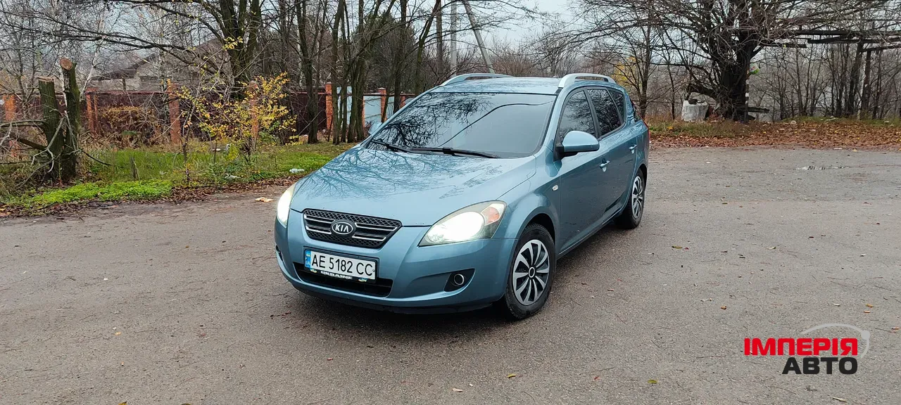 Kia Ceed - фото 2