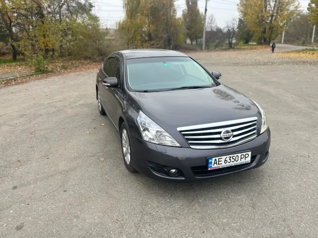 Nissan Teana - фото 2