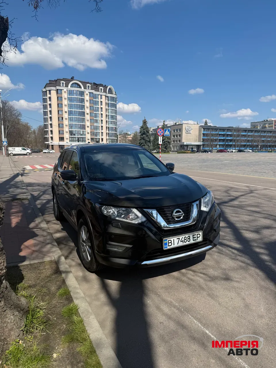 Nissan X-Trail - фото 1