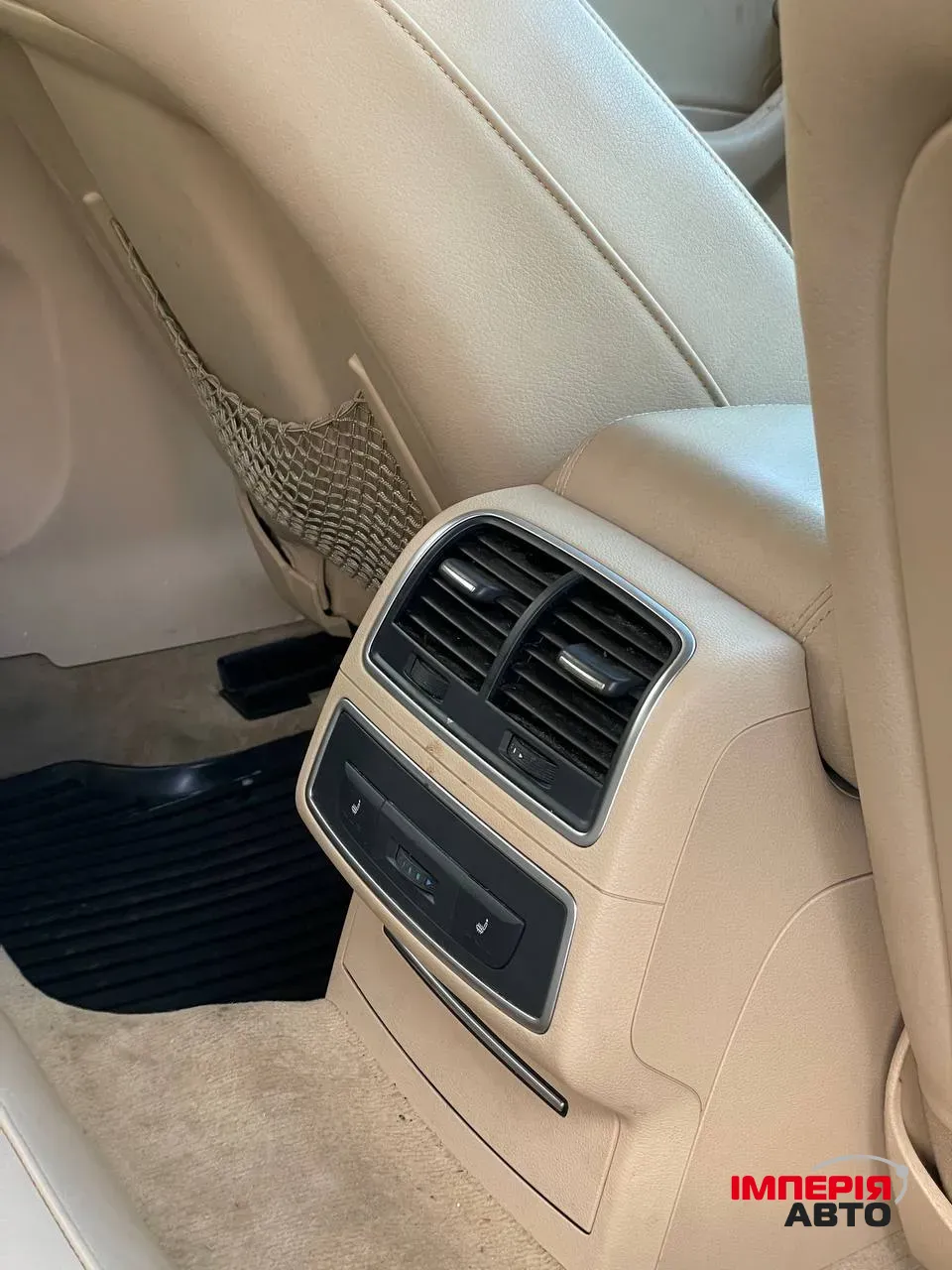 Audi A6 - фото 16