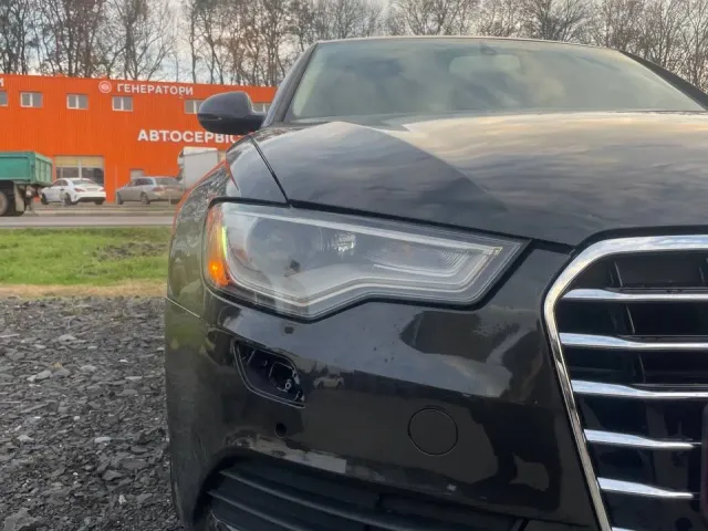 Audi A6 - фото 2