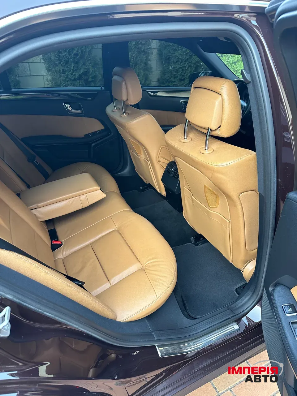 Mercedes-Benz E-Класс - фото 17