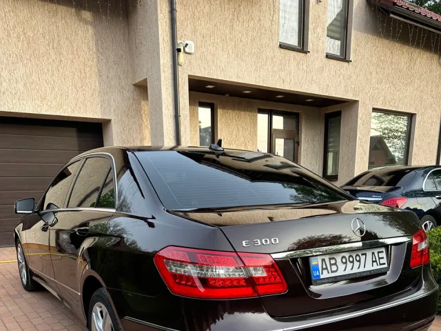 Mercedes-Benz E-Класс - фото 4