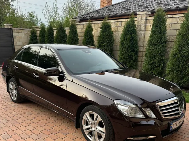 Mercedes-Benz E-Класс - фото 3