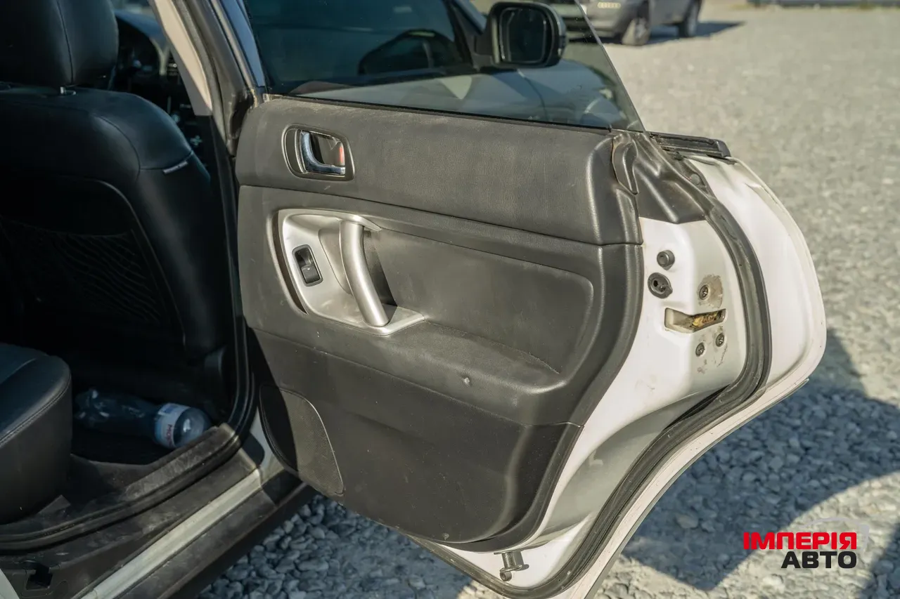 Subaru Outback - фото 30