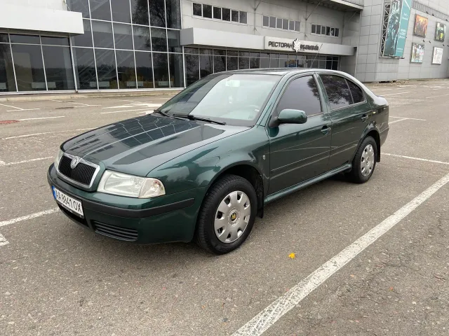 Skoda Octavia - фото 1