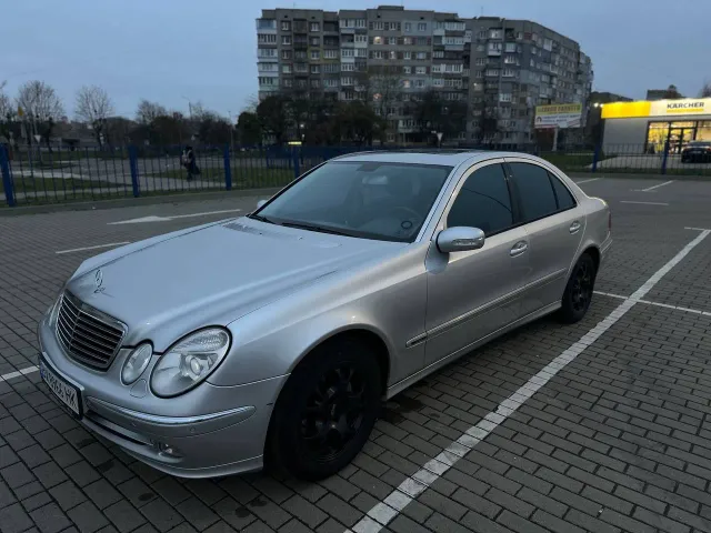 Mercedes-Benz E-Класс - фото 1