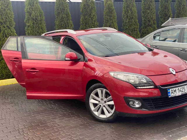 Renault Megane - фото 3