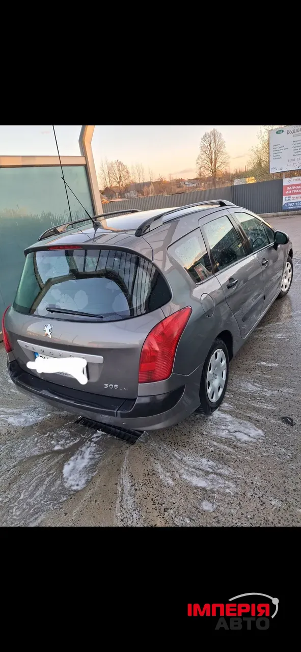 Peugeot 308 - фото 3