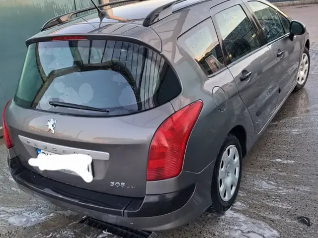 Peugeot 308 - фото 3