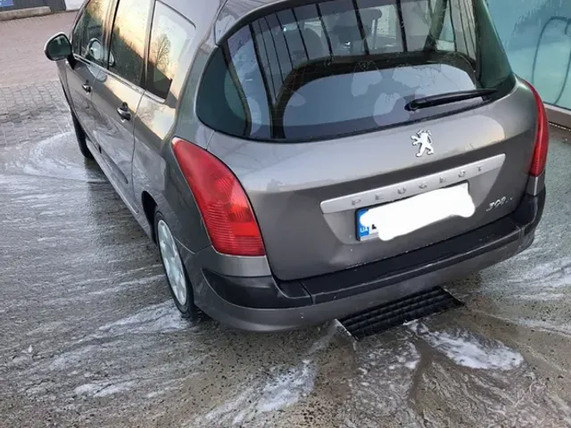 Peugeot 308 - фото 4