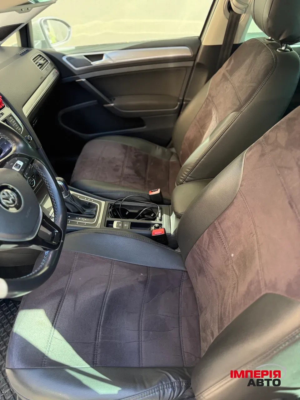 Volkswagen Golf - фото 7