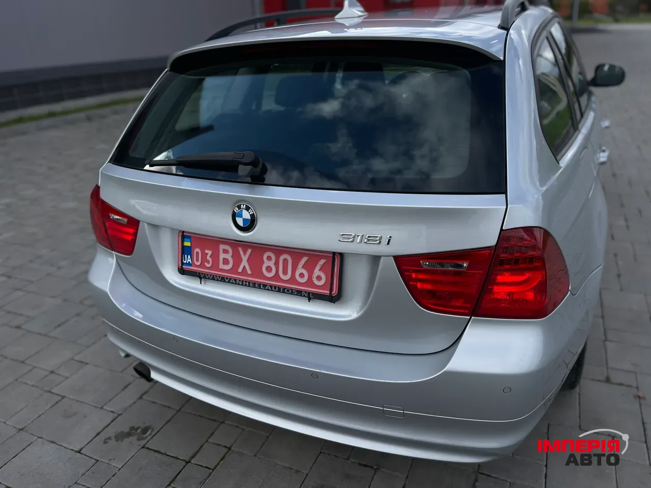BMW 3 серії - фото 20