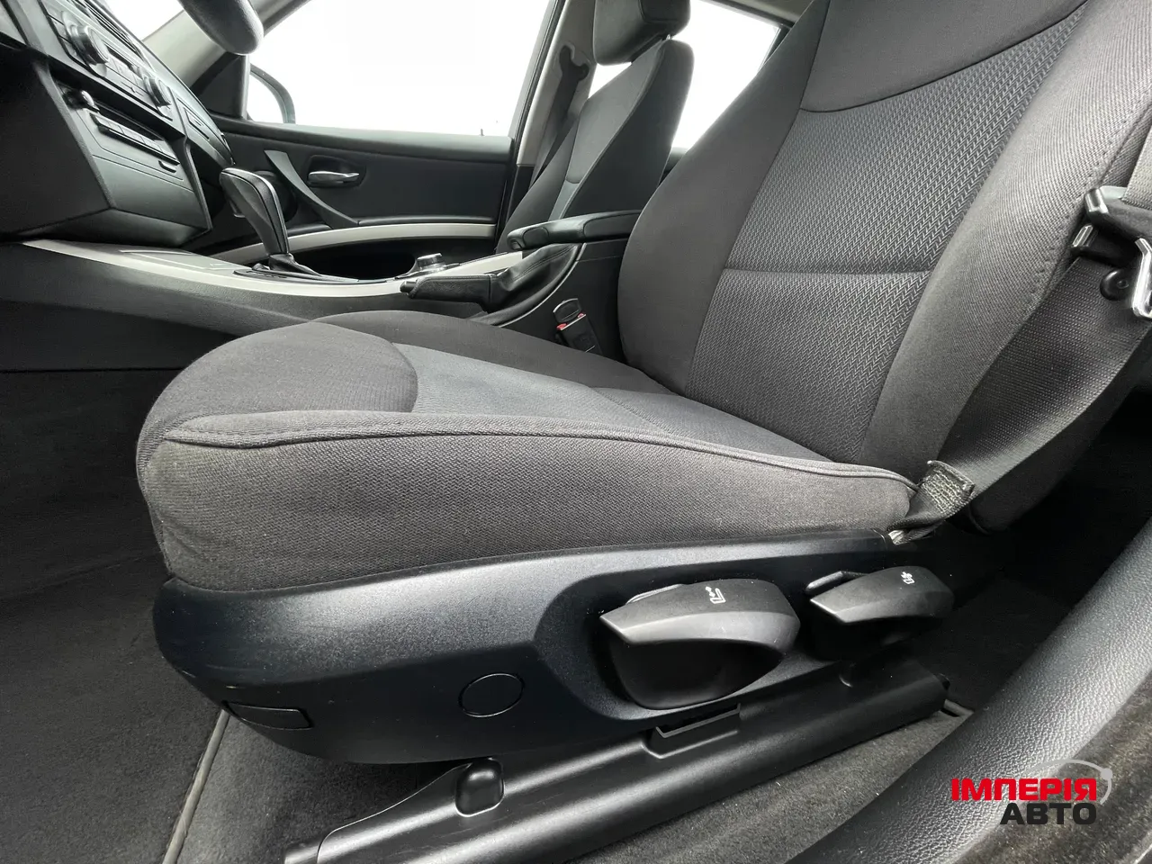 BMW 3 серії - фото 33