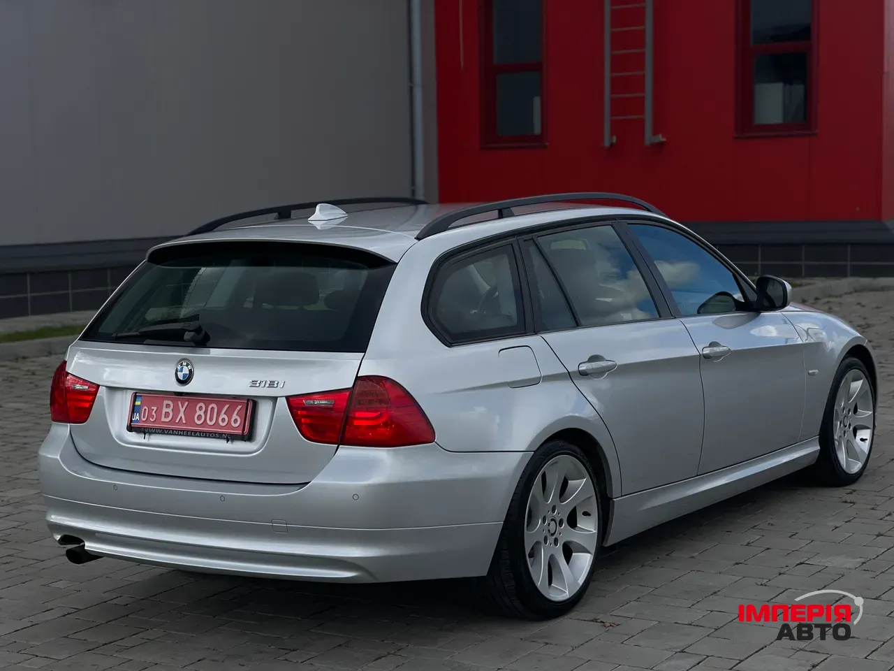 BMW 3 серії - фото 6