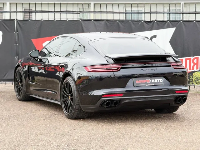 Porsche Panamera - фото 5