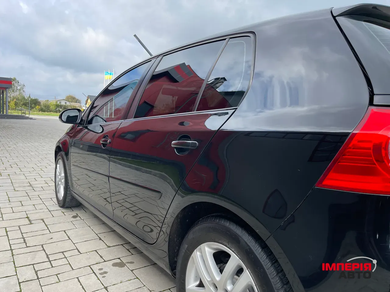 Volkswagen Golf - фото 11