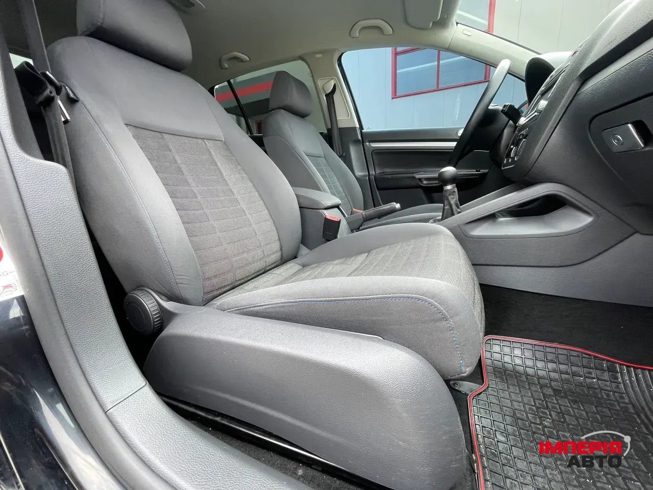 Volkswagen Golf - фото 41