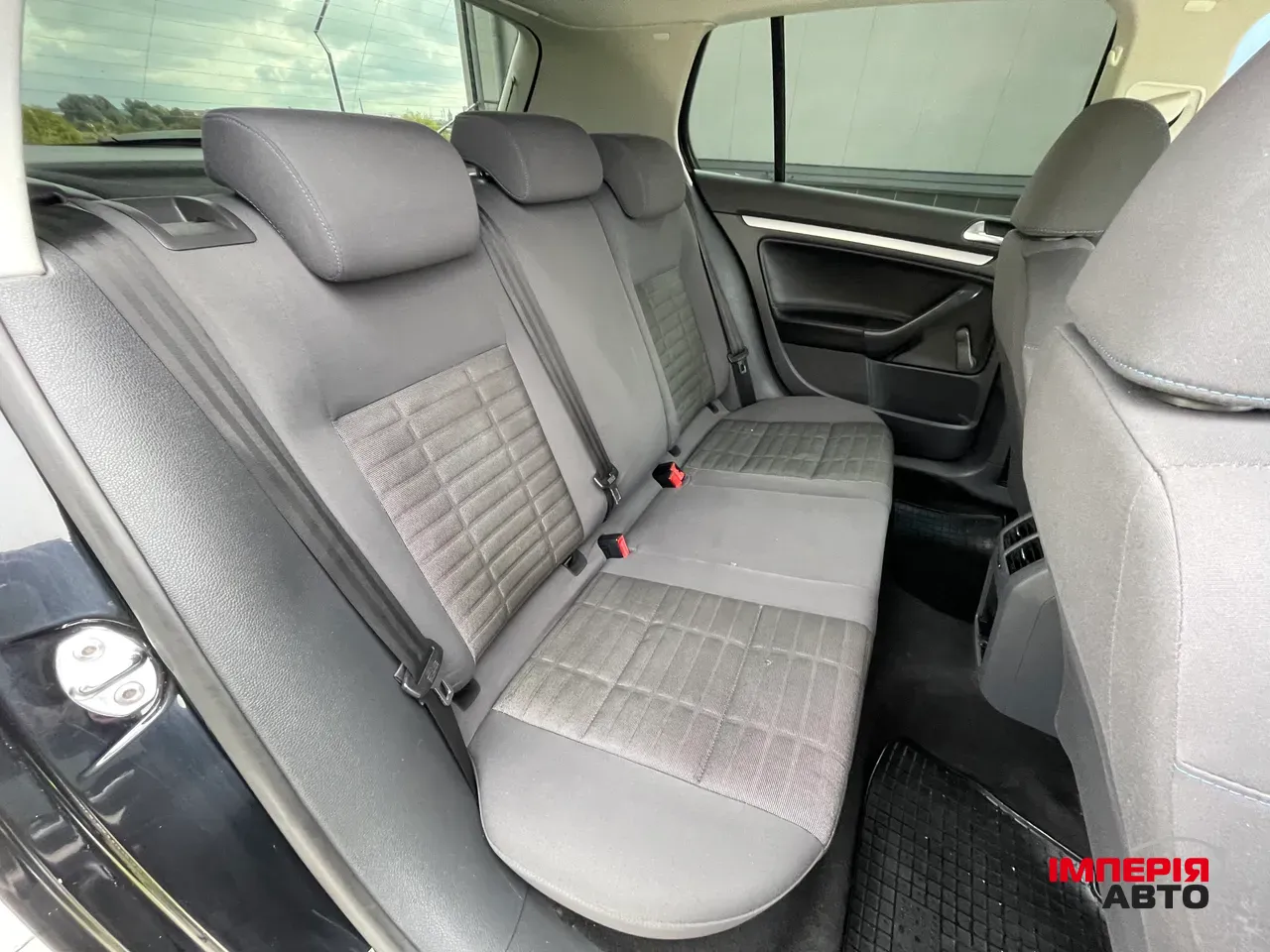 Volkswagen Golf - фото 45