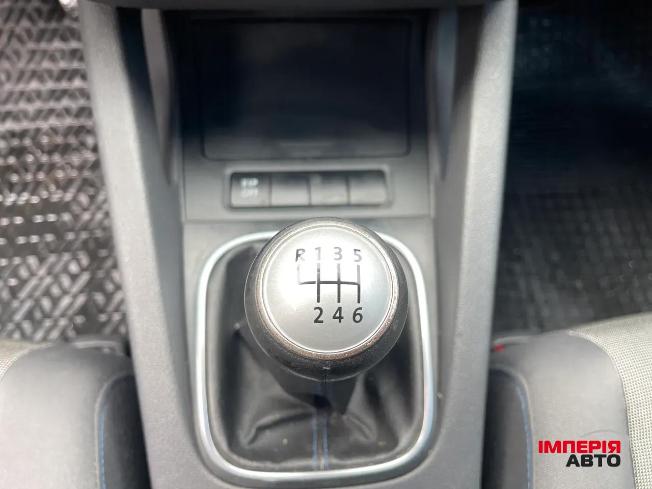 Volkswagen Golf - фото 59