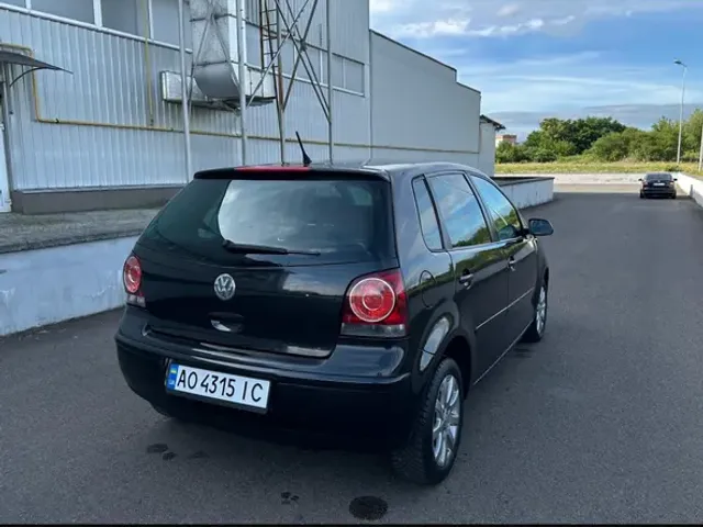 Volkswagen Polo - фото 3