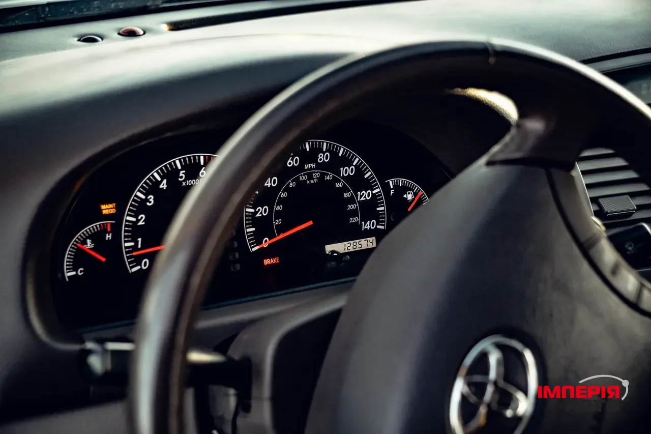 Toyota Camry - фото 10