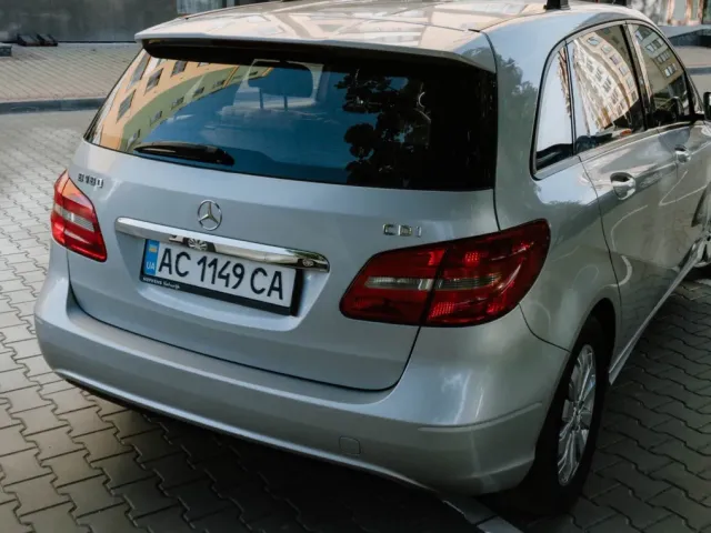 Mercedes-Benz B-Класс - фото 3