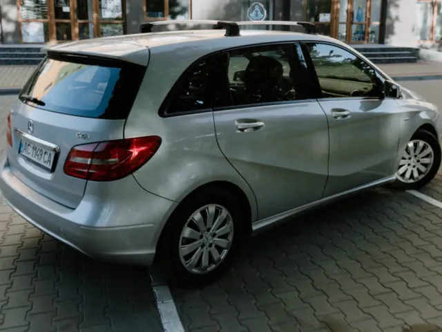 Mercedes-Benz B-Класс - фото 4
