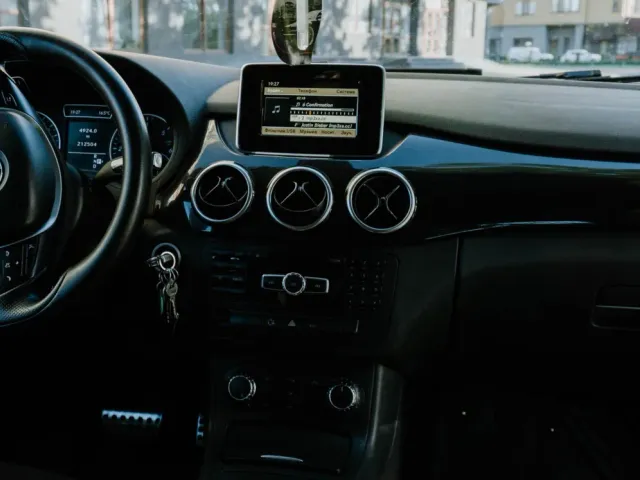 Mercedes-Benz B-Класс - фото 5