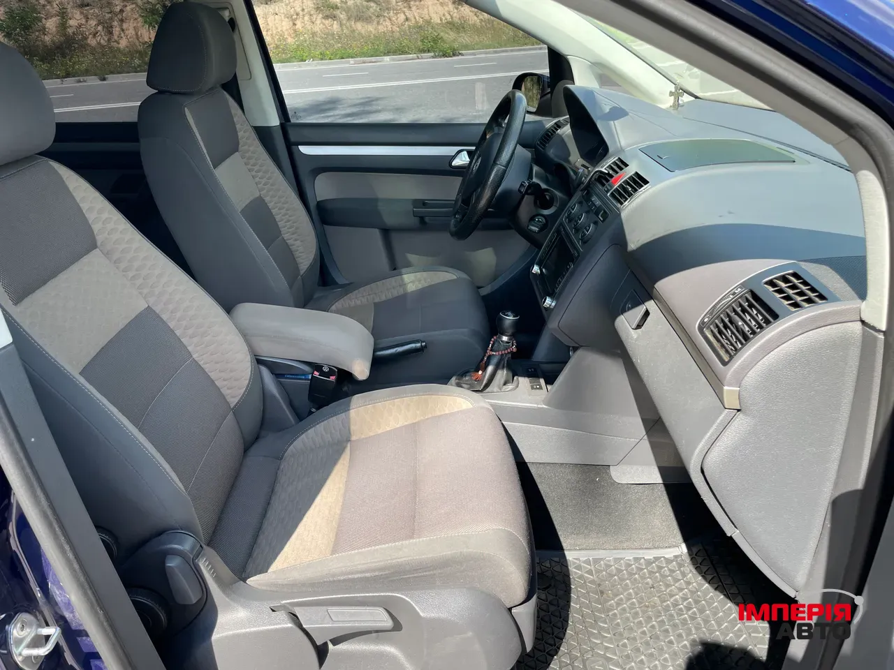 Volkswagen Touran - фото 16