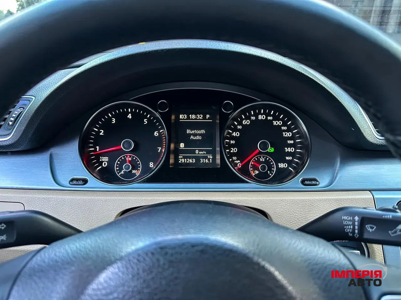 Volkswagen Passat CC - фото 9