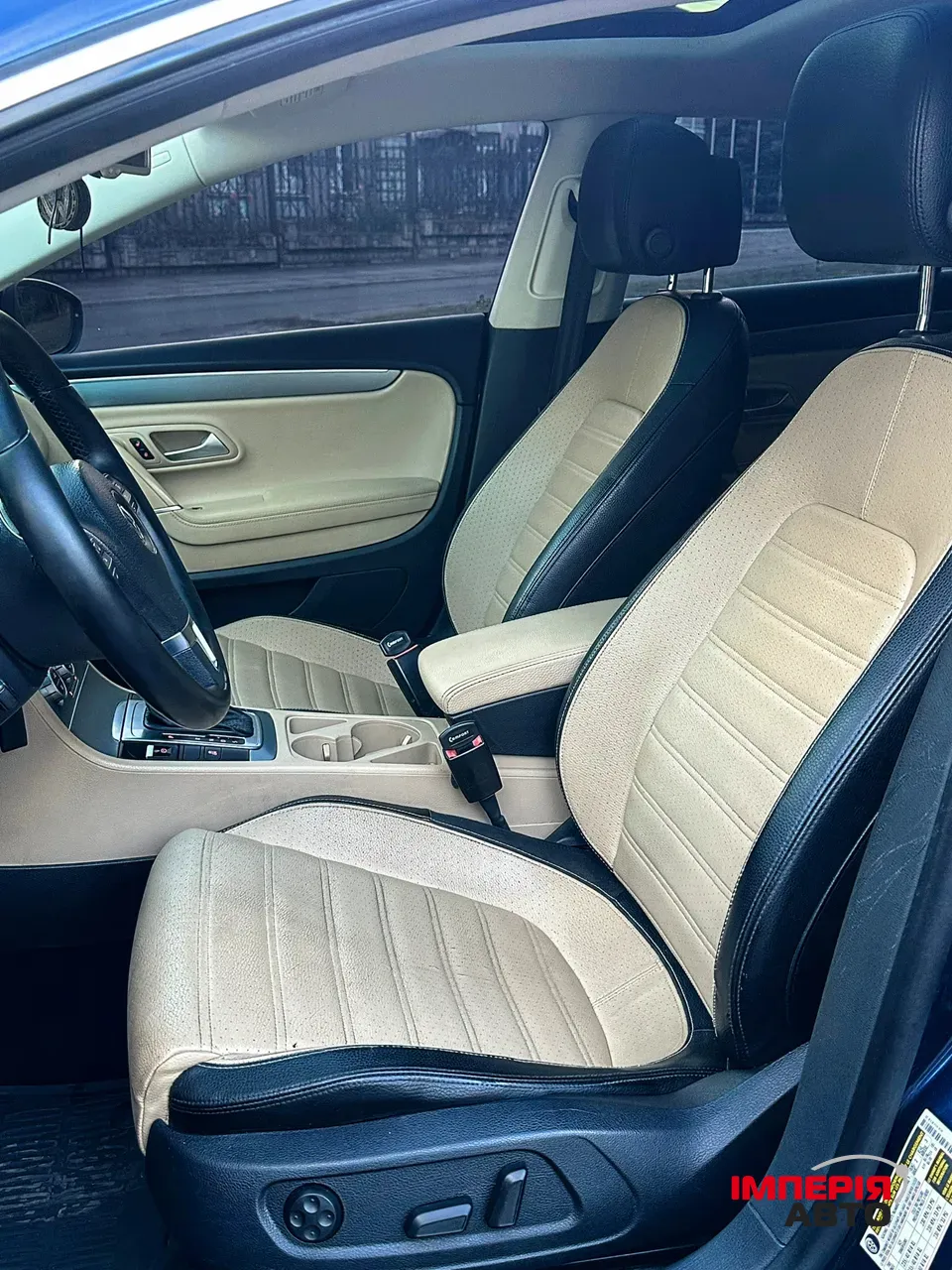 Volkswagen Passat CC - фото 8