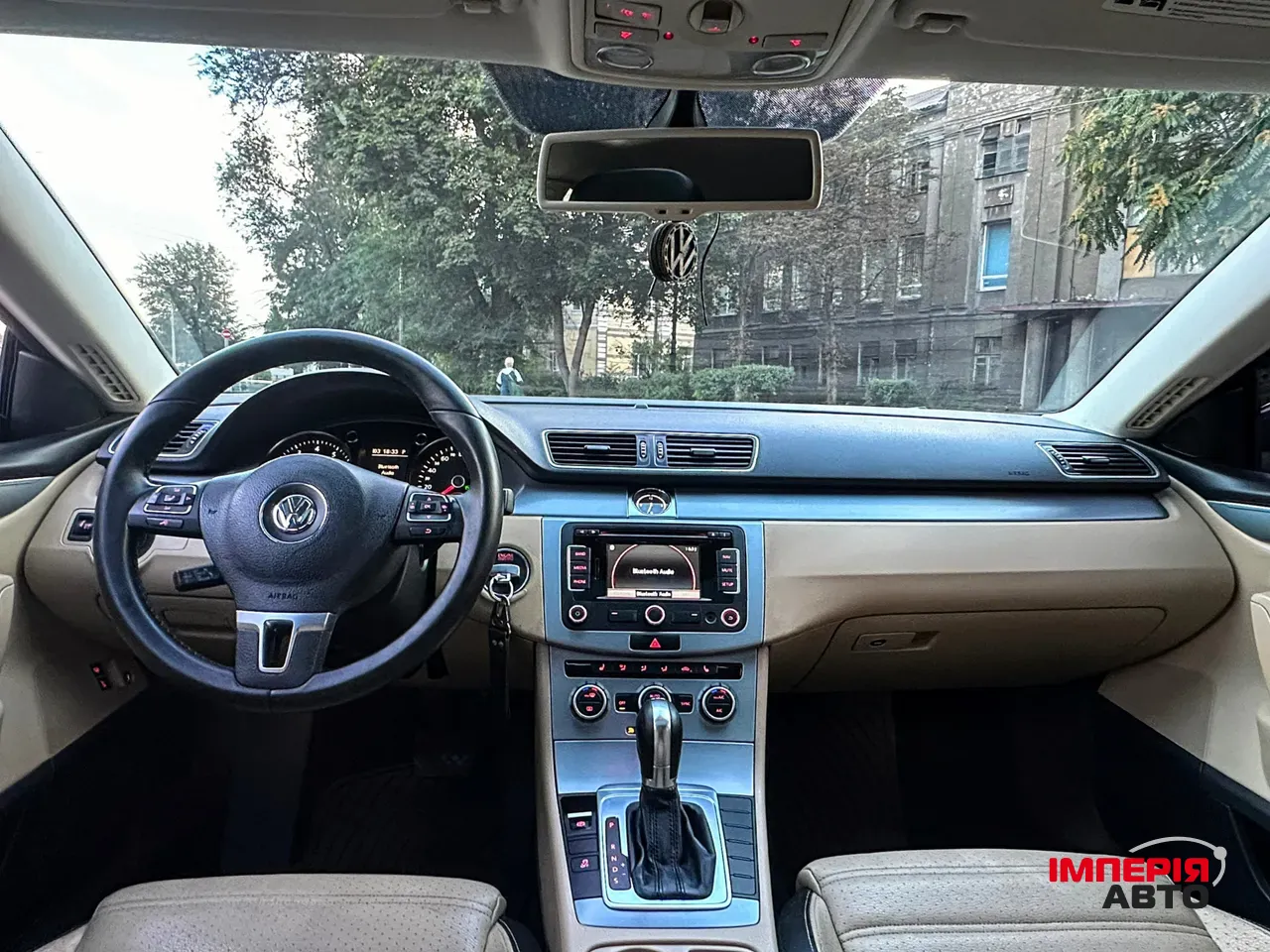 Volkswagen Passat CC - фото 7