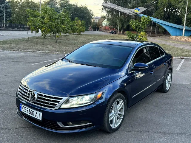 Volkswagen Passat CC - фото 1