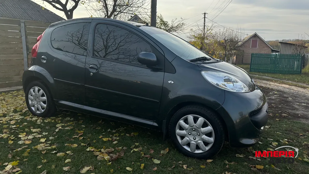 Peugeot 107 - фото 4