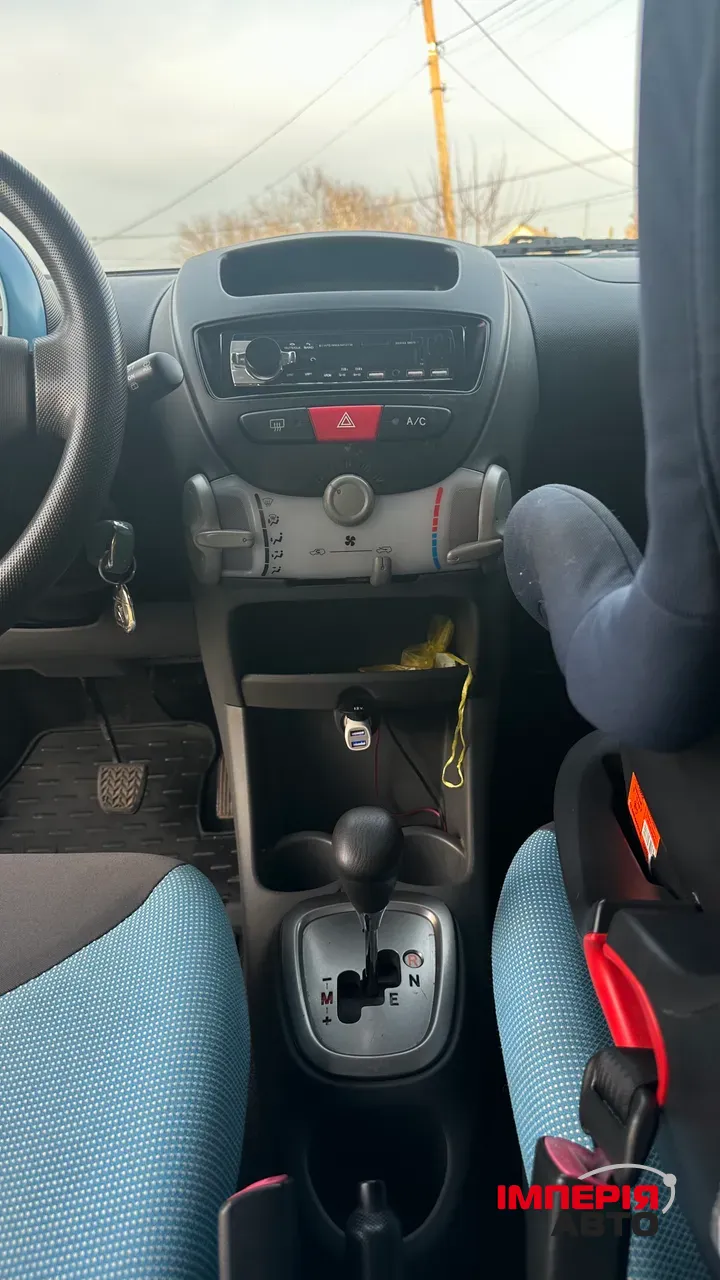 Peugeot 107 - фото 10
