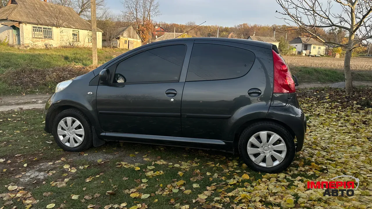 Peugeot 107 - фото 5
