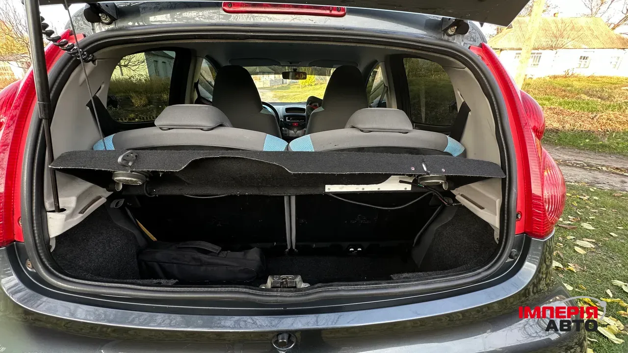 Peugeot 107 - фото 14