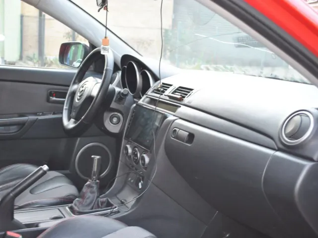 Mazda 3 MPS - фото 3