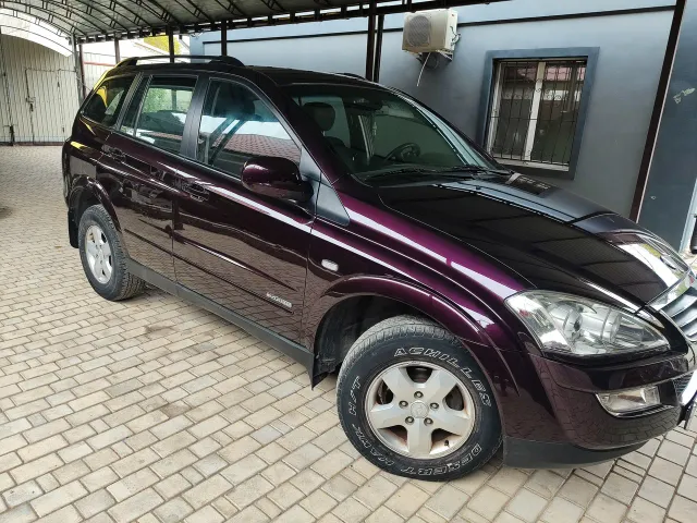 SsangYong Kyron - фото 2