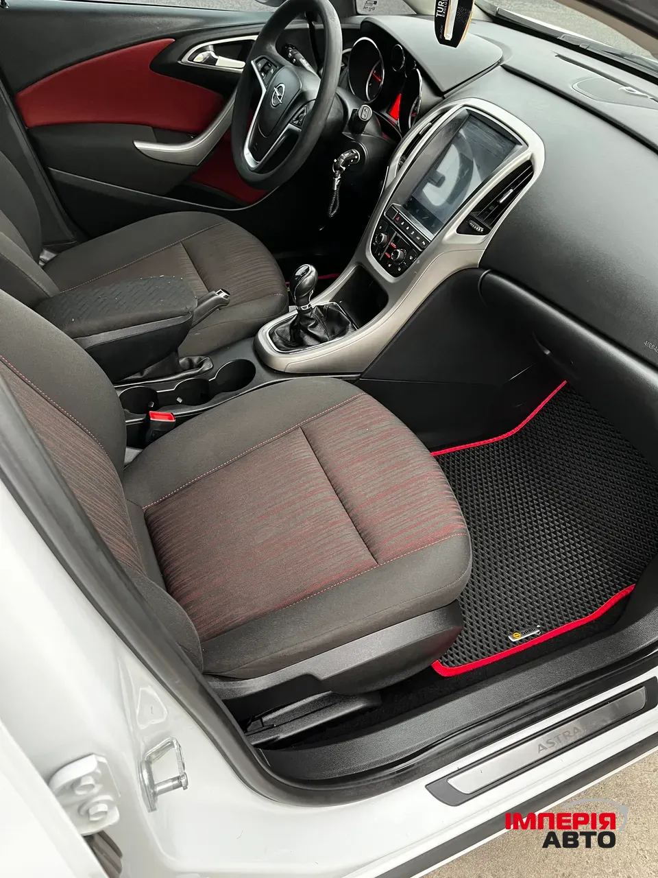 Opel Astra - фото 14