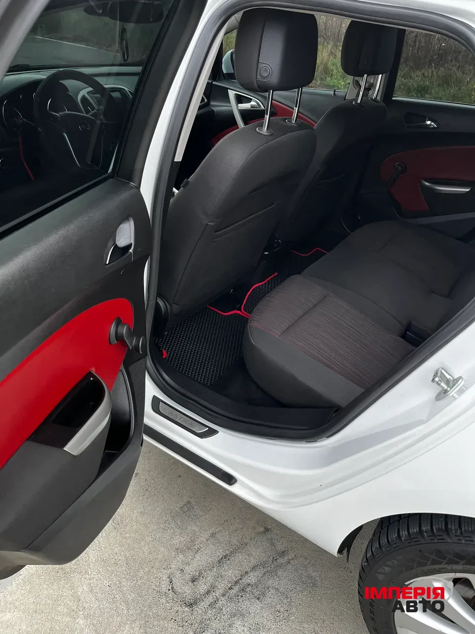 Opel Astra - фото 6