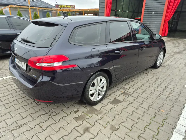 Peugeot 308 - фото 3