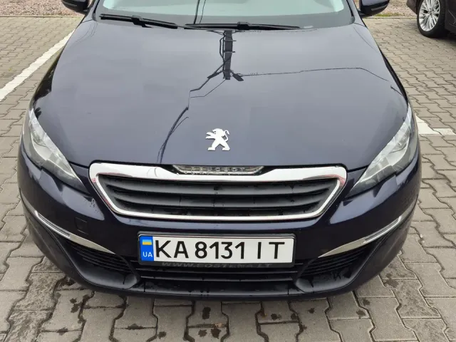 Peugeot 308 - фото 1